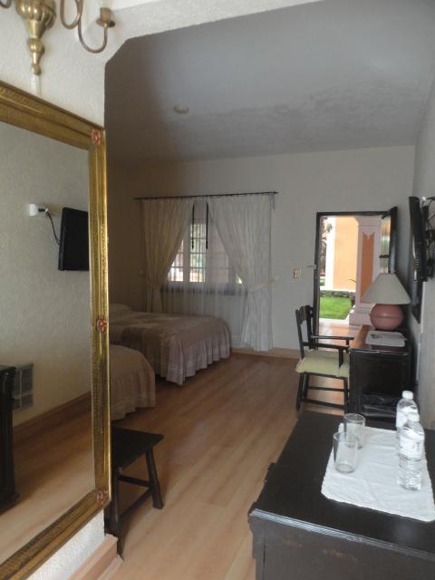Hotel Royal Spa Zimapán Eksteriør bilde